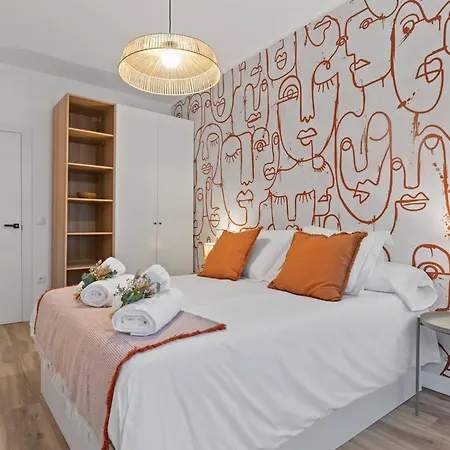 Διαμέρισμα Picasso, 6 Personas, Espacioso Piso De Diseno *