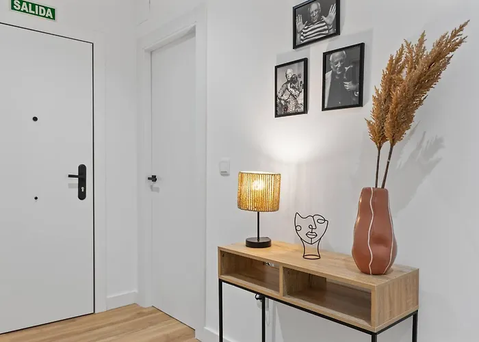 Διαμέρισμα Picasso, 6 Personas, Espacioso Piso De Diseno Χιχόν